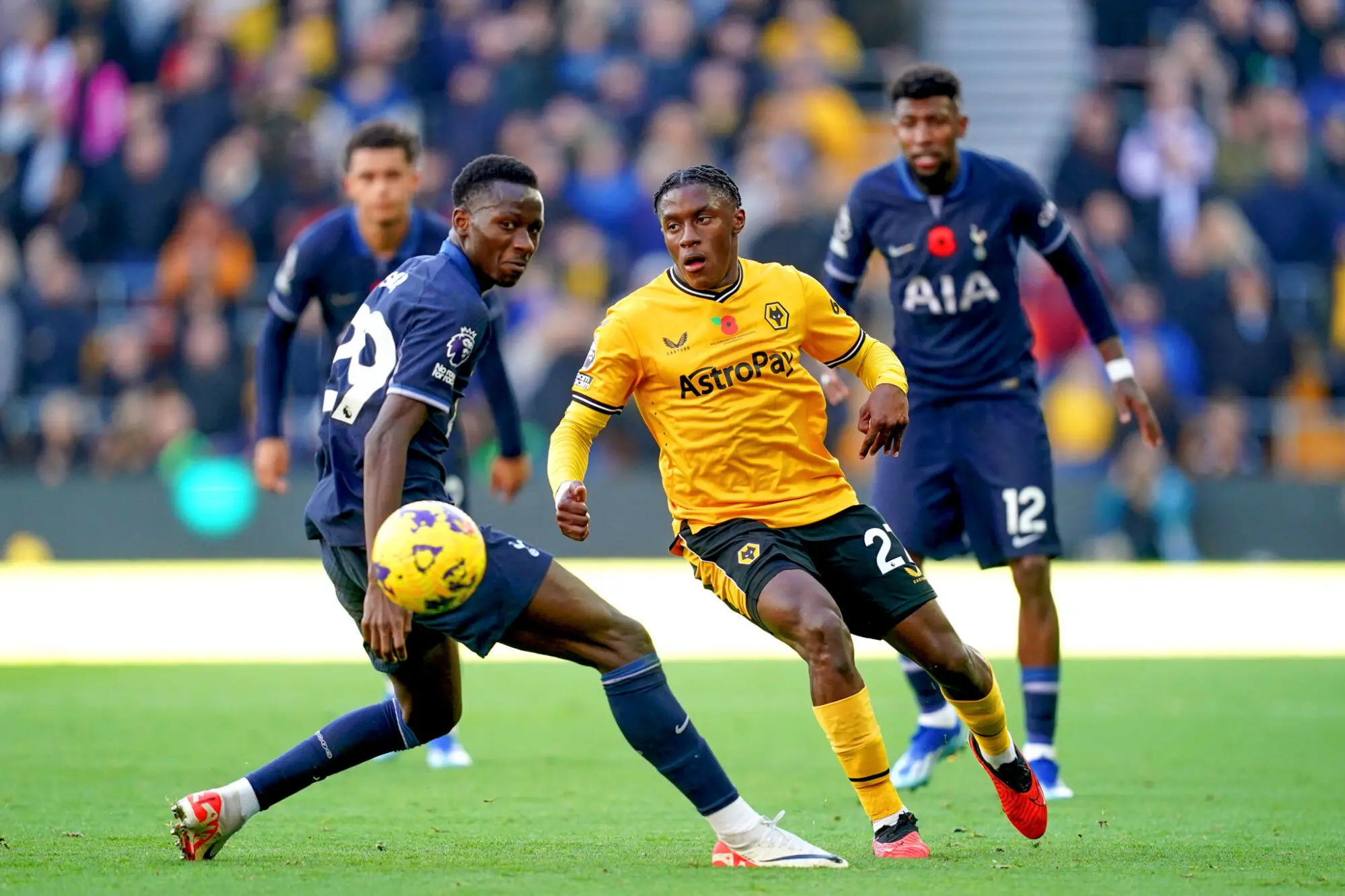 Premier League : Wolverhampton renverse Tottenham (2-1)