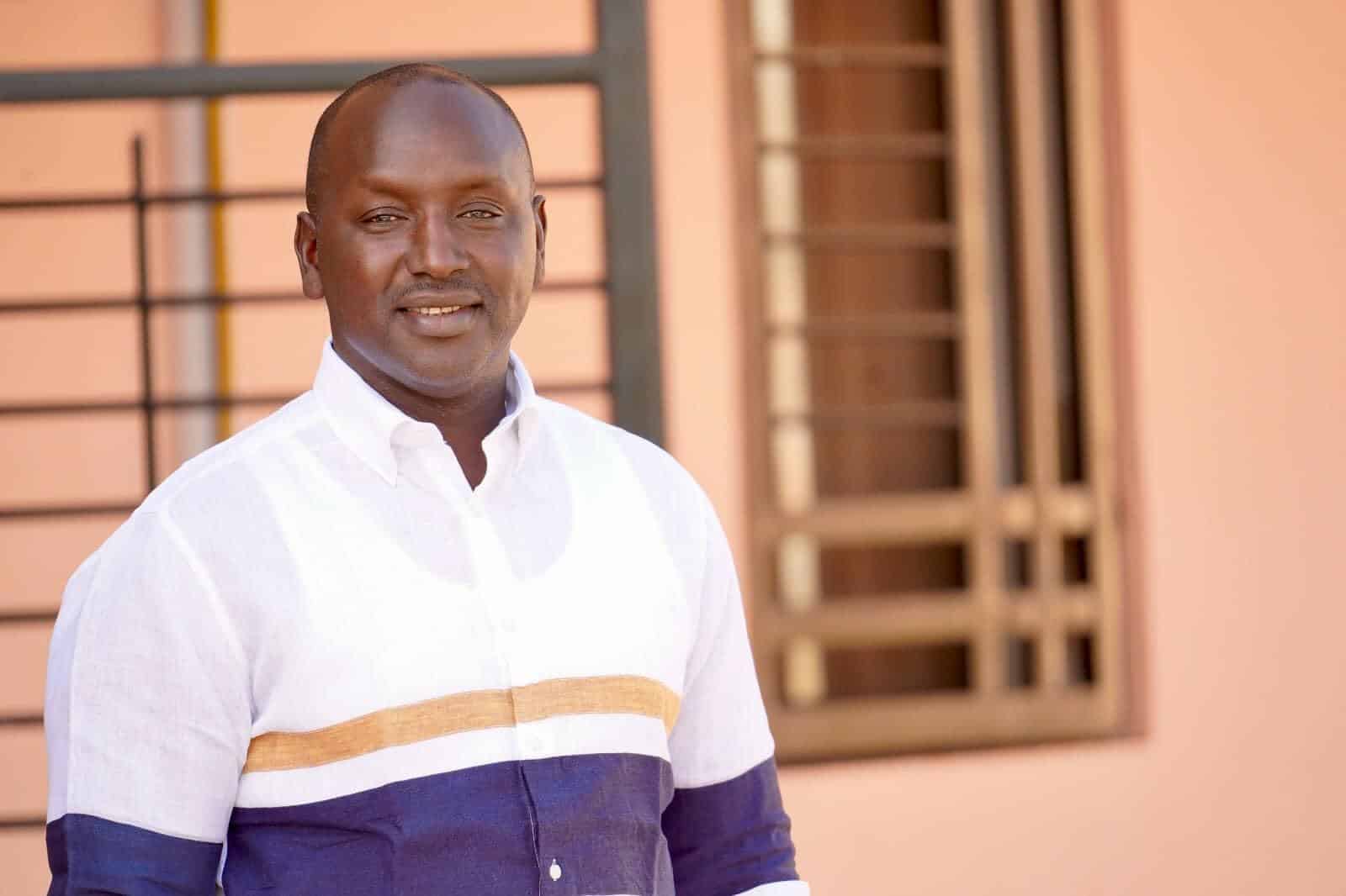 Montage d’images sur sa page : Dr Cheikh Tidiane Dièye se démarque et appelle à la vigilance