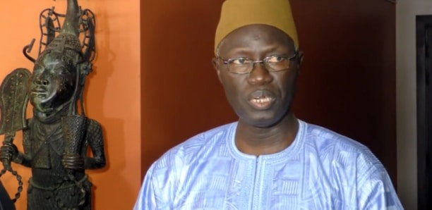 Pr Mbaye Thiam en larmes sur le report du scrutin : "J'ai mal pour mon pays"