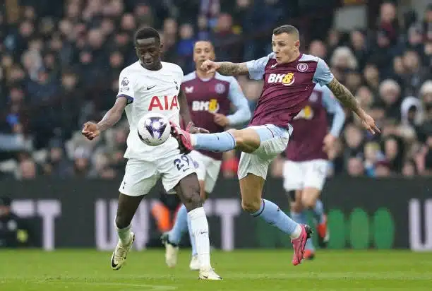 Premier League : Tottenham survole Aston Villa avec une passe décisive de Pape Matar Sarr