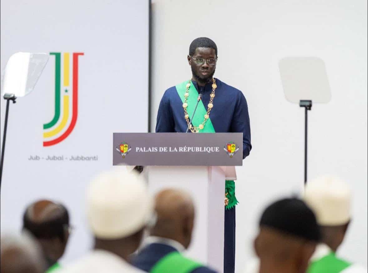 Grands Dignitaires de l’Ordre national du Lion : Le Chef de l’État félicite 56 compatriotes honorés