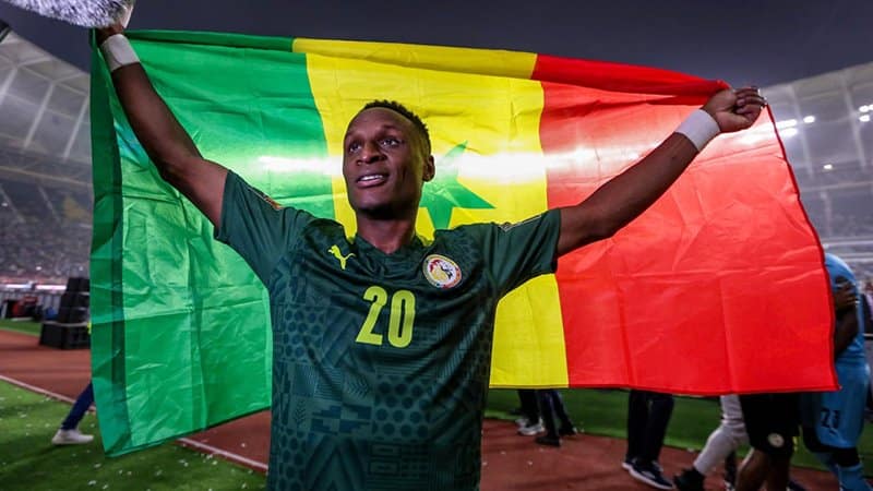 Bouna Sarr : "Je n’ai pas fait une croix sur la sélection..."