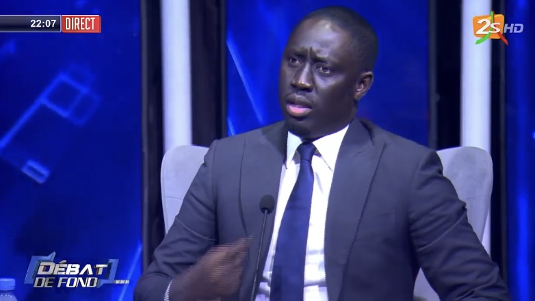 Pape Malick Ndour : « Le nouveau régime doit être poursuivi pour falsification de chiffres »