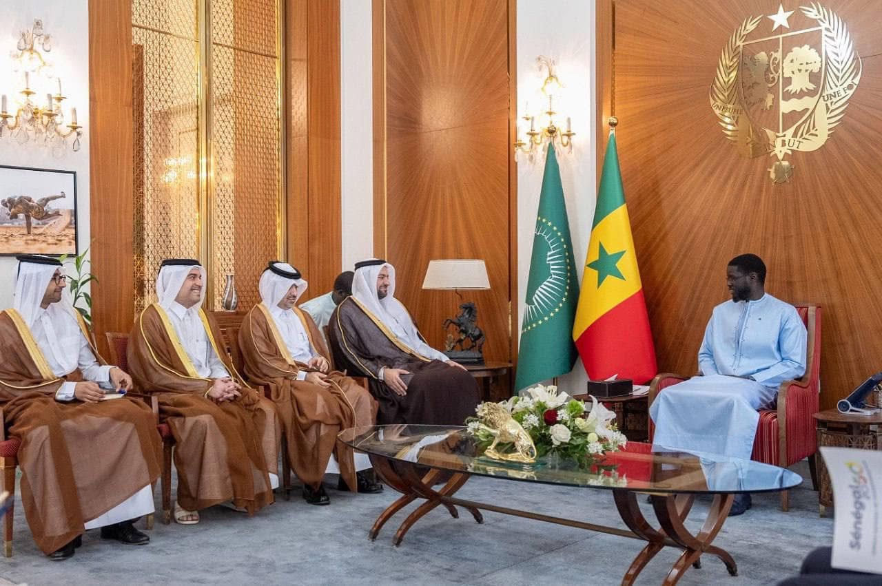 Palais : Le Chef de l’Etat a reçu Mohammed bin Abdulaziz Al Khulaifi, Secrétaire aux Affaires étrangères de l’État du Qatar