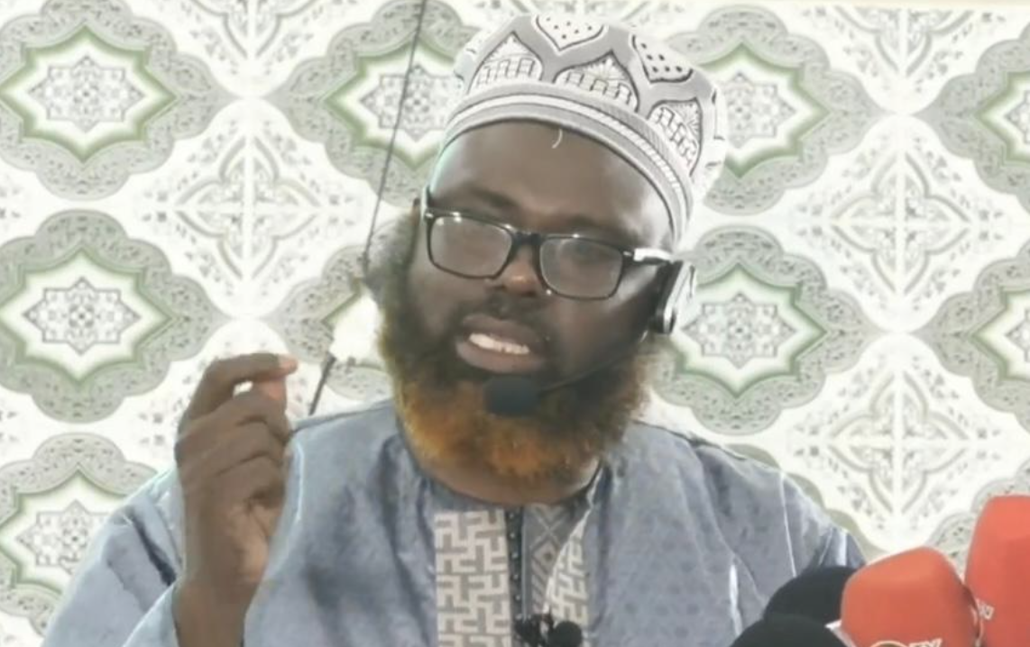 La Prière de Korité à l'UCAD : L’Imam Oumar Sall prêche l'entraide et le bon voisinage