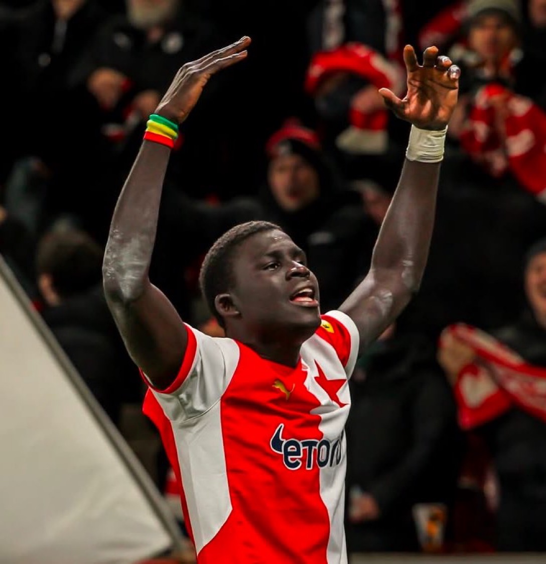 Slavia Prague :El Hadji Malick Diouf met fin à sa disette et guide le Slavia Prague vers la victoire