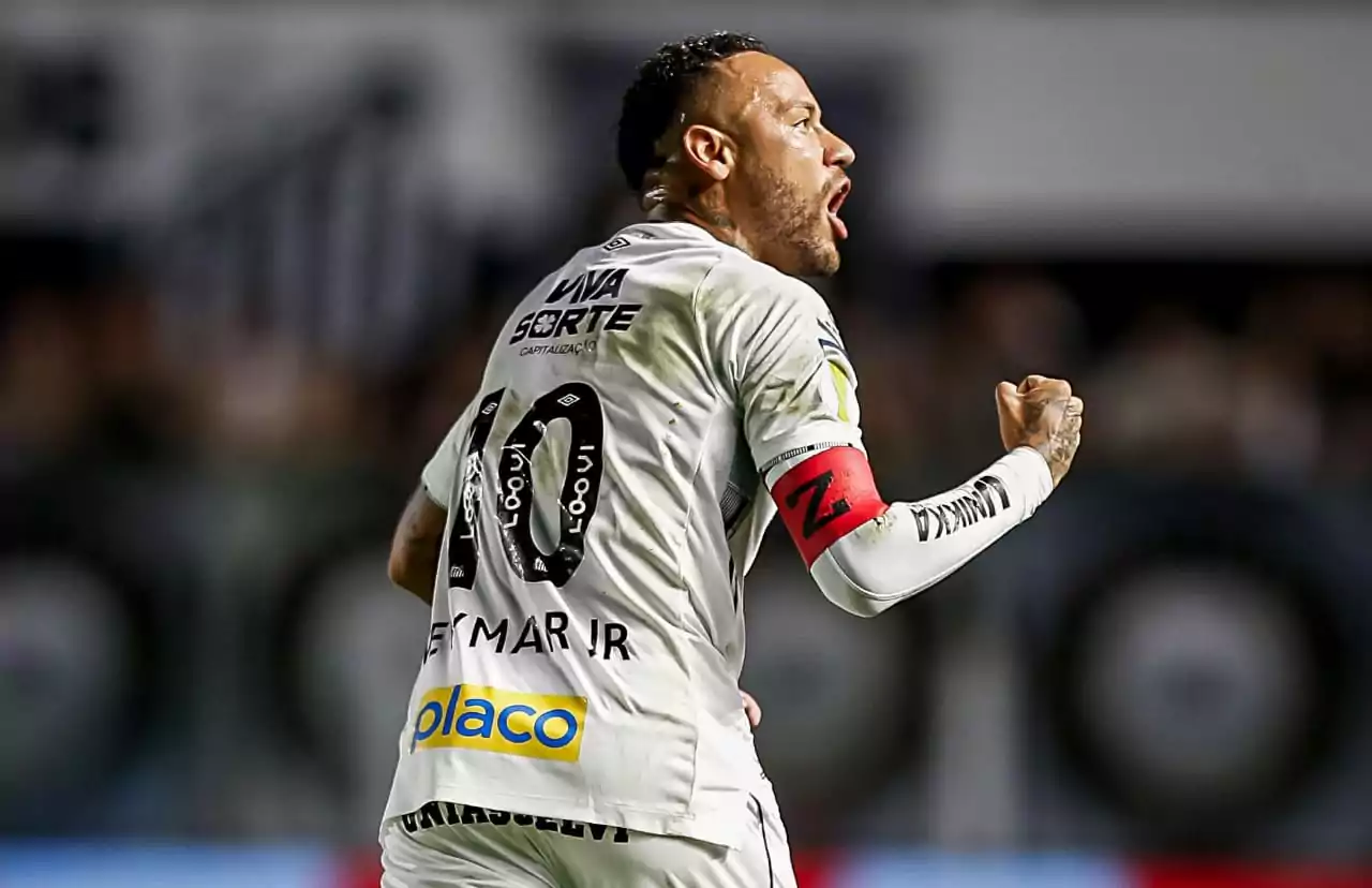 Brésil : Neymar qualifie Santos pour les demi-finales