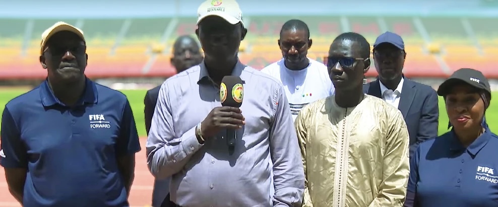 Rénovation du stade Demba Diop : Le président de la FSF Augustin Senghor fustige le retard des travaux