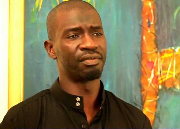 Cercueil, rouge, vuvuzela, sifflets et huées au 1e mai (Par Mamadou Sy Tounkara)