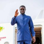 Cercueil, rouge, vuvuzela, sifflets et huées au 1e mai (Par Mamadou Sy Tounkara)