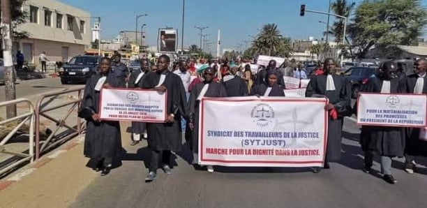 Société : Le SYTJUST se démarque du pacte national de stabilité sociale