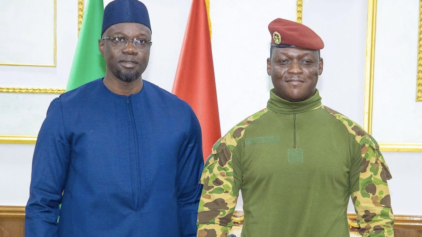 Burkina Faso : Ousmane Sonko reçu par le président Ibrahima TRAORÉ