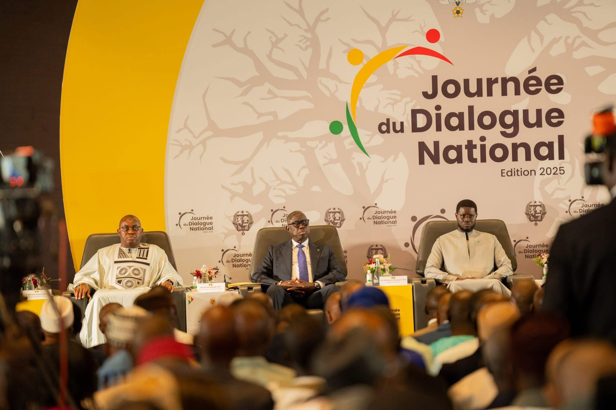 Dialogue national : Découvrez les points d’accords et de désaccords après l’ouverture des travaux des commissions