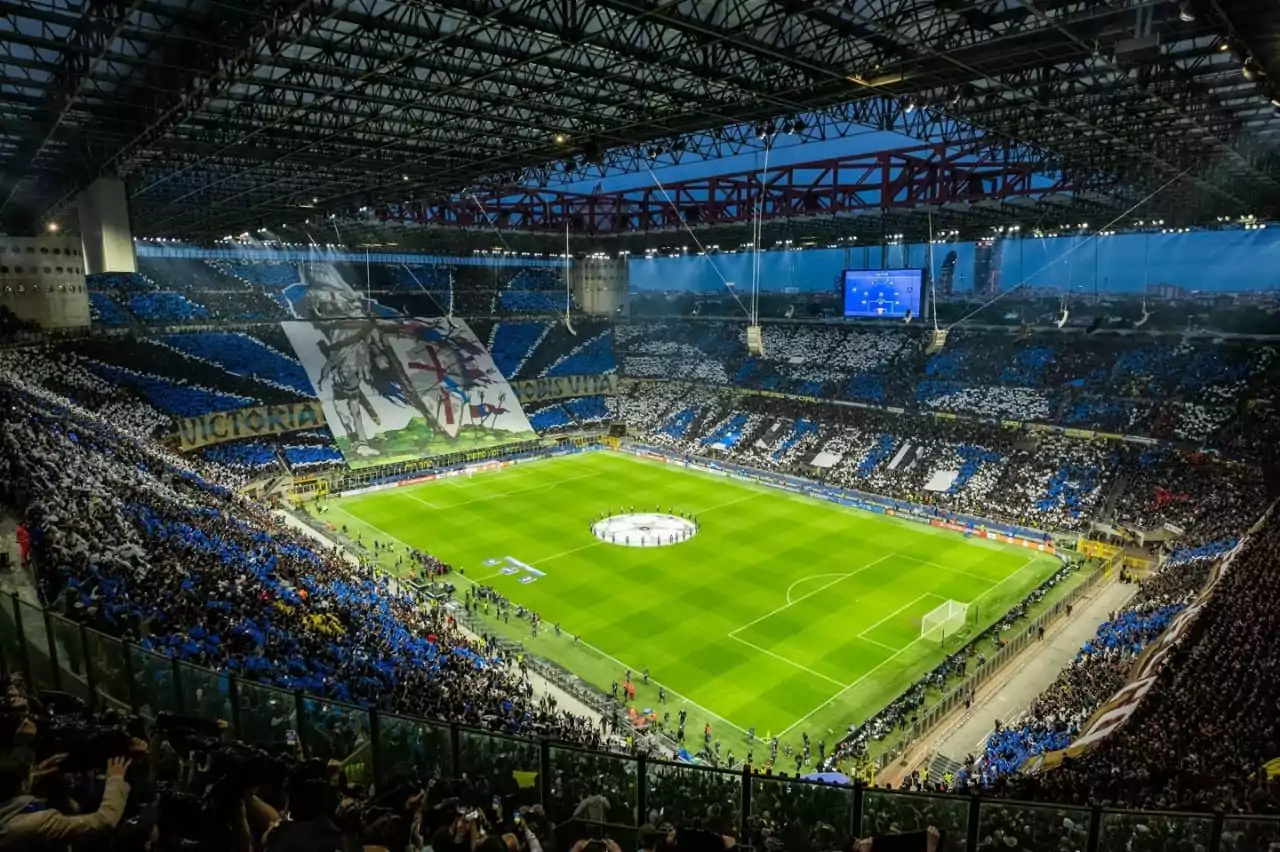 Ligue des Champions : l’Inter établit un record de 13 M€ de billetterie face au Barça