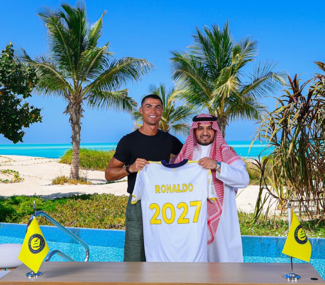 Cristiano Ronaldo prolonge l’aventure avec Al Nassr jusqu’en 2027
