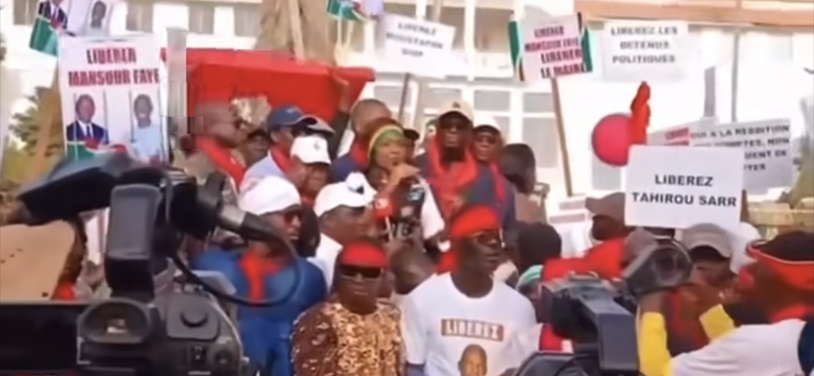 Marche pacifique à Saint-Louis : Les responsables et militants de l’APR exigent la libération de Mansour Faye