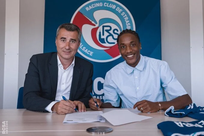 Mercato : Pape Demba Diop signe officiellement à Strasbourg jusqu’en 2030