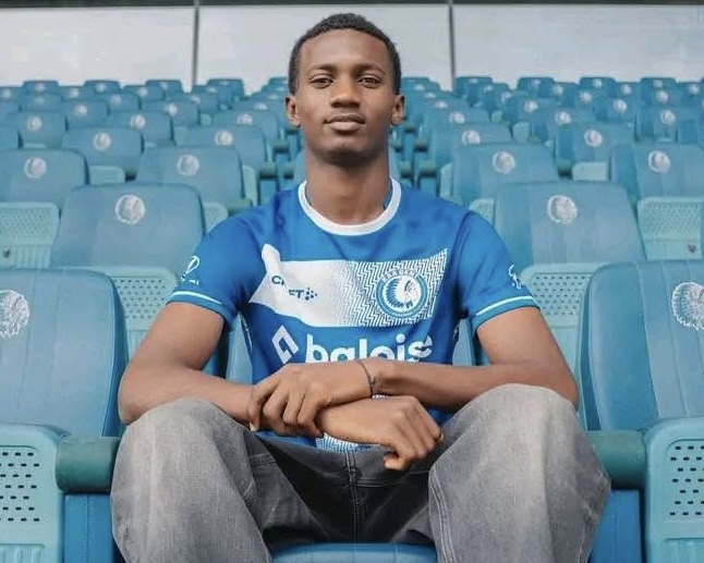 Mercato : Le défenseur sénégalais Mamadou Aliou Diallo s’engage avec la Gantoise