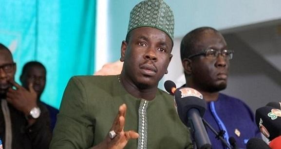 Yoro Dia recadre Biram Souley : "Défendre l'insulte dans une université : barbarie..."