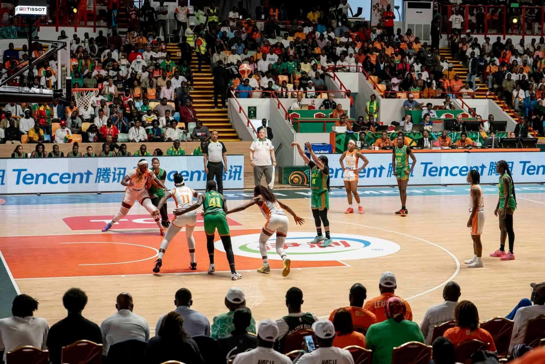 "Gainde Ndiaay mbarawacc" : Madiambal ivre de joie après la qualification des Lionnes du Basket