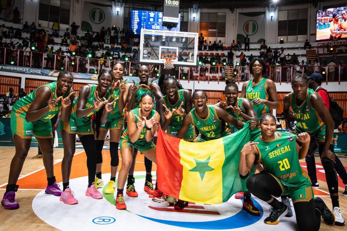 Victoire des Lionnes : "Bravo les filles. En avant vers la victoire", (Aminata Touré)