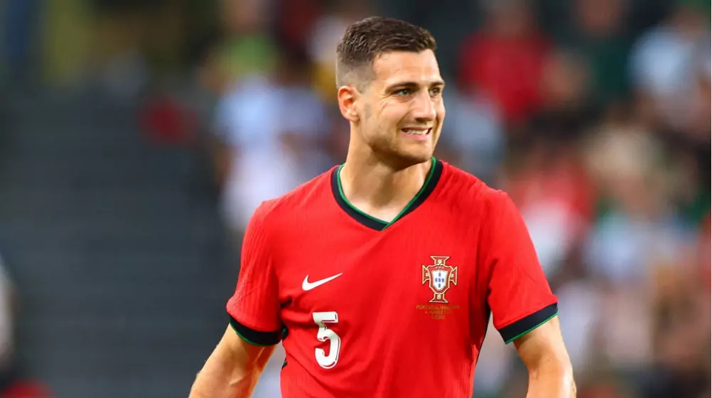 Portugal : Diogo Dalot forfait pour la trêve internationale