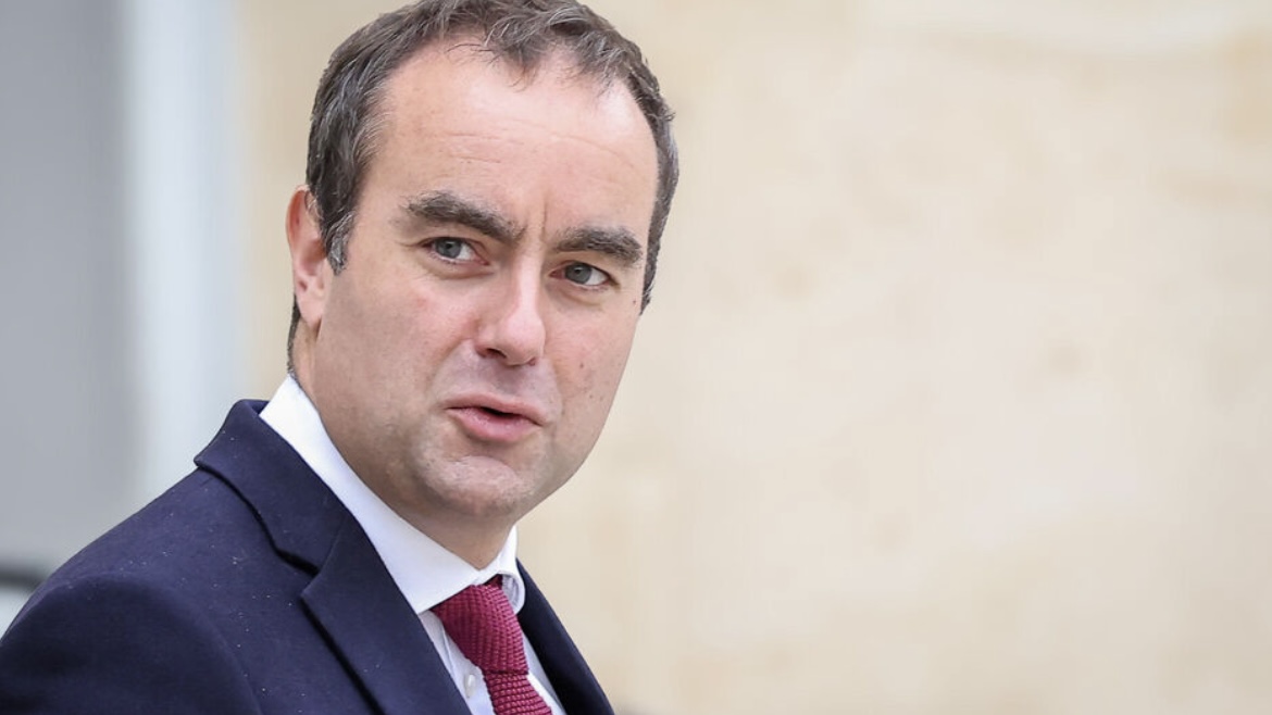 France : Emmanuel Macron nomme le ministre des Armées Sébastien Lecornu Premier ministre