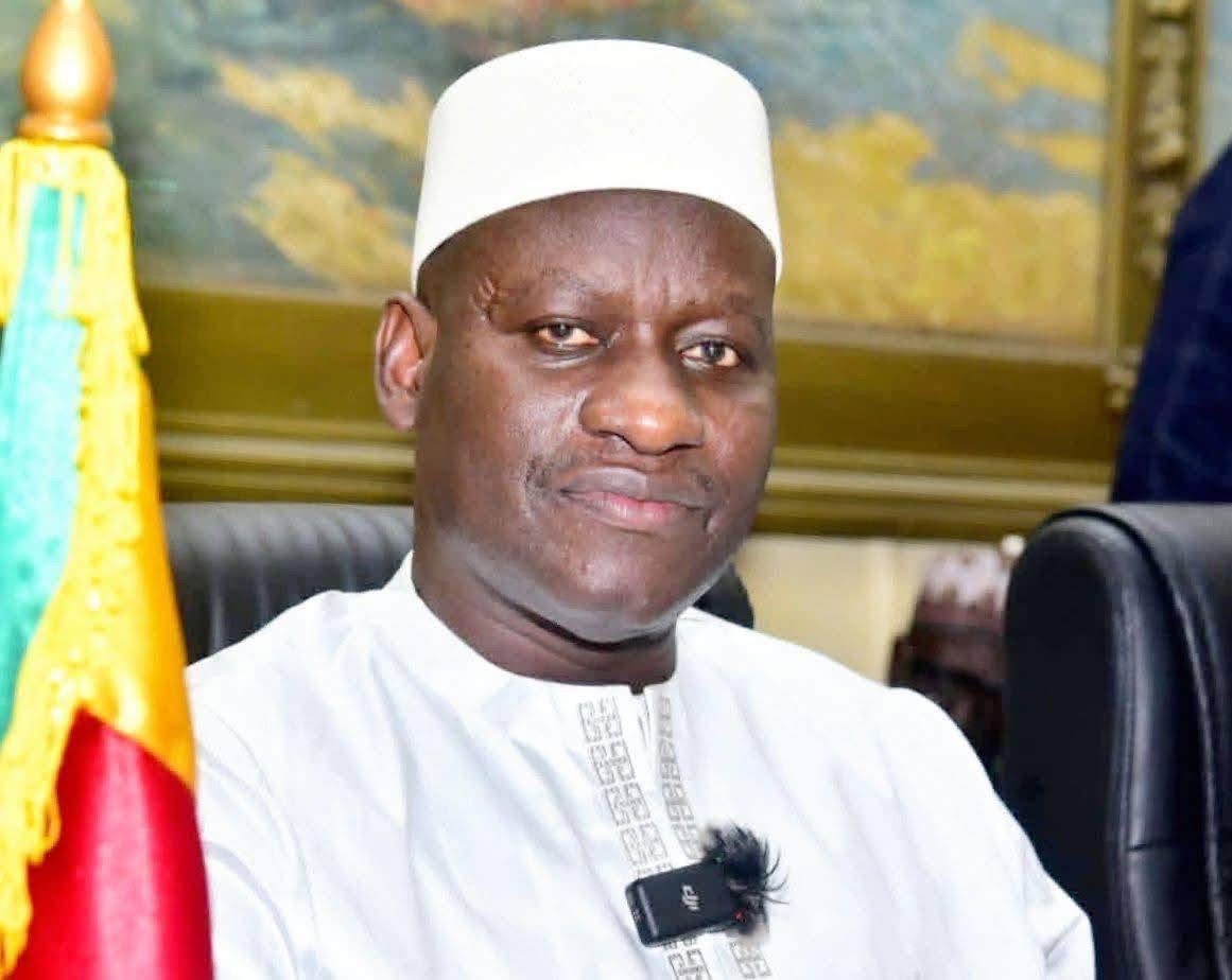 Abass Fall : "Je mesure avec une émotion profonde la responsabilité qui m’incombe en prenant les rênes de la Ville de Dakar"