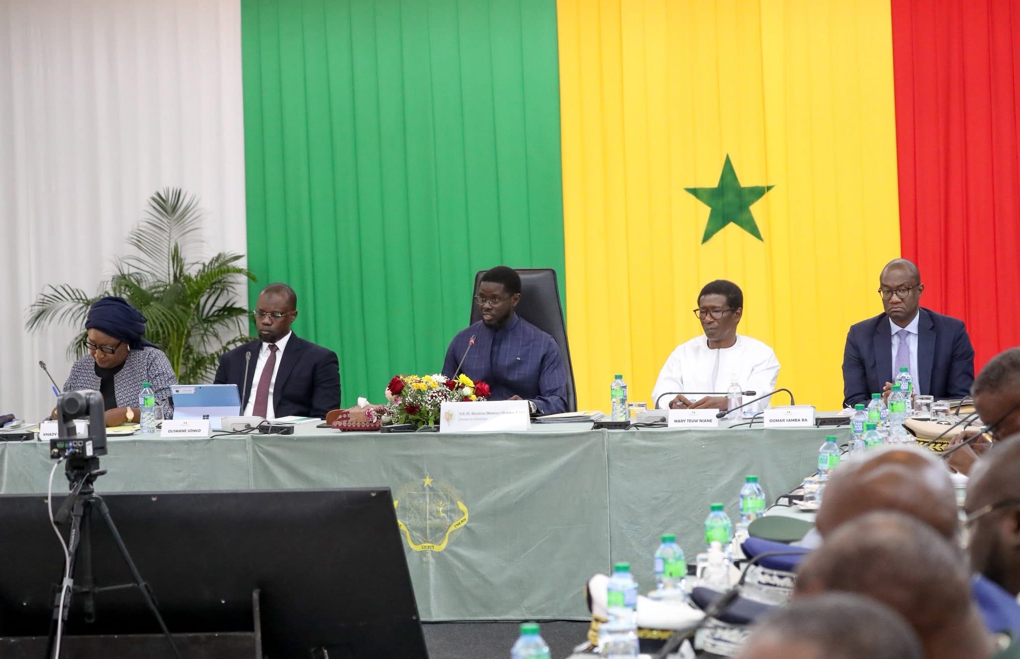 Jeux olympiques Dakar 2026 : Le Président Diomaye Faye a présidé le Conseil présidentiel de suivi