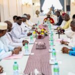 Périr pour la patrie, non pour la politique, (Par Falil Gadio, journaliste)