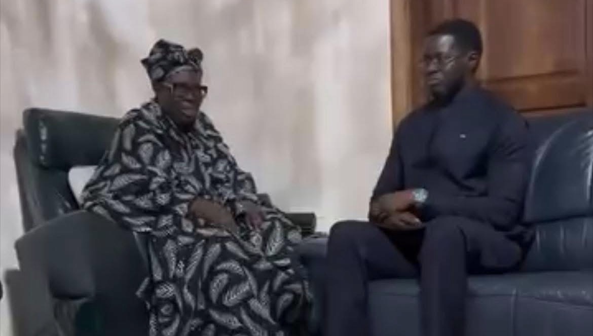 Ziguinchor : Le PR Bassirou Diomaye Faye chez la mère du Premier ministre Ousmane Sonko