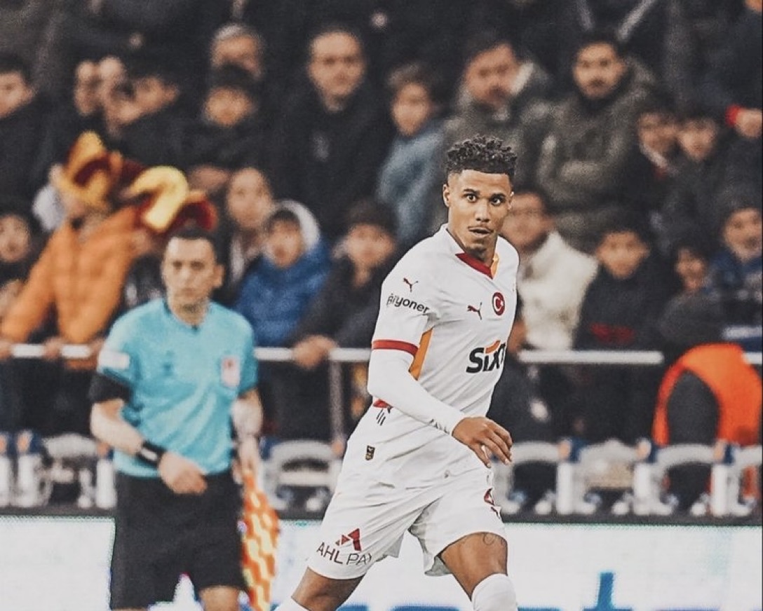 Ismail Jakobs forfait pour le choc Fenerbahçe –Galatasaray