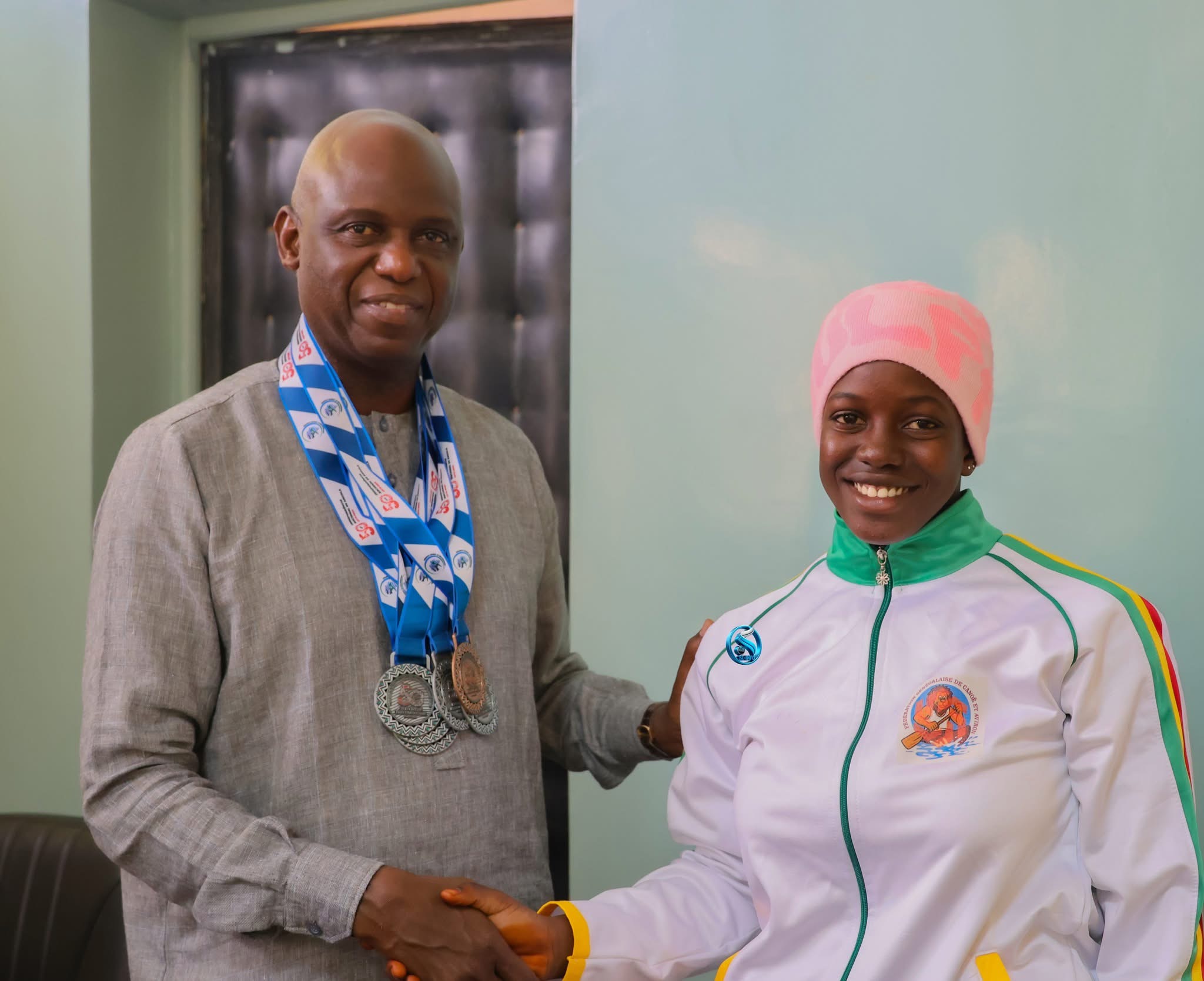 Saint-Louis : Mansour Faye reçoit la vice-championne d’Afrique de canoë-kayak, Mame Thiané Diarra