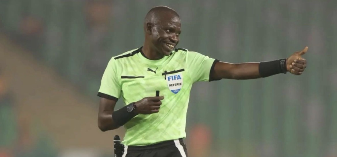 Finale CAN 2025 : L’arbitre congolais Jean-Jacques Ndala Ngambo au sifflet du match Sénégal vs Maroc