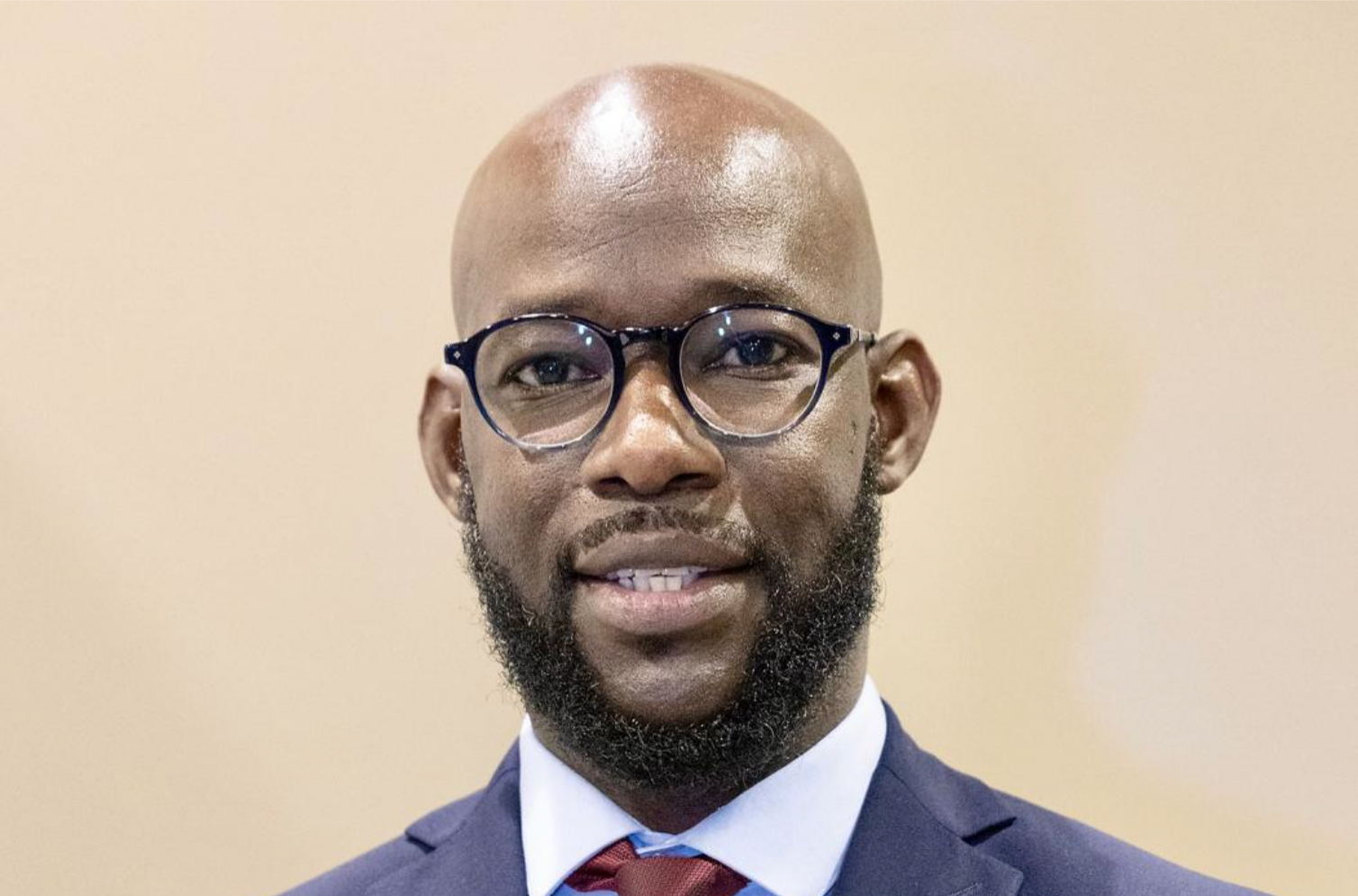 Le luxe des députés, la pauvreté du peuple (Par Aly Bathily)