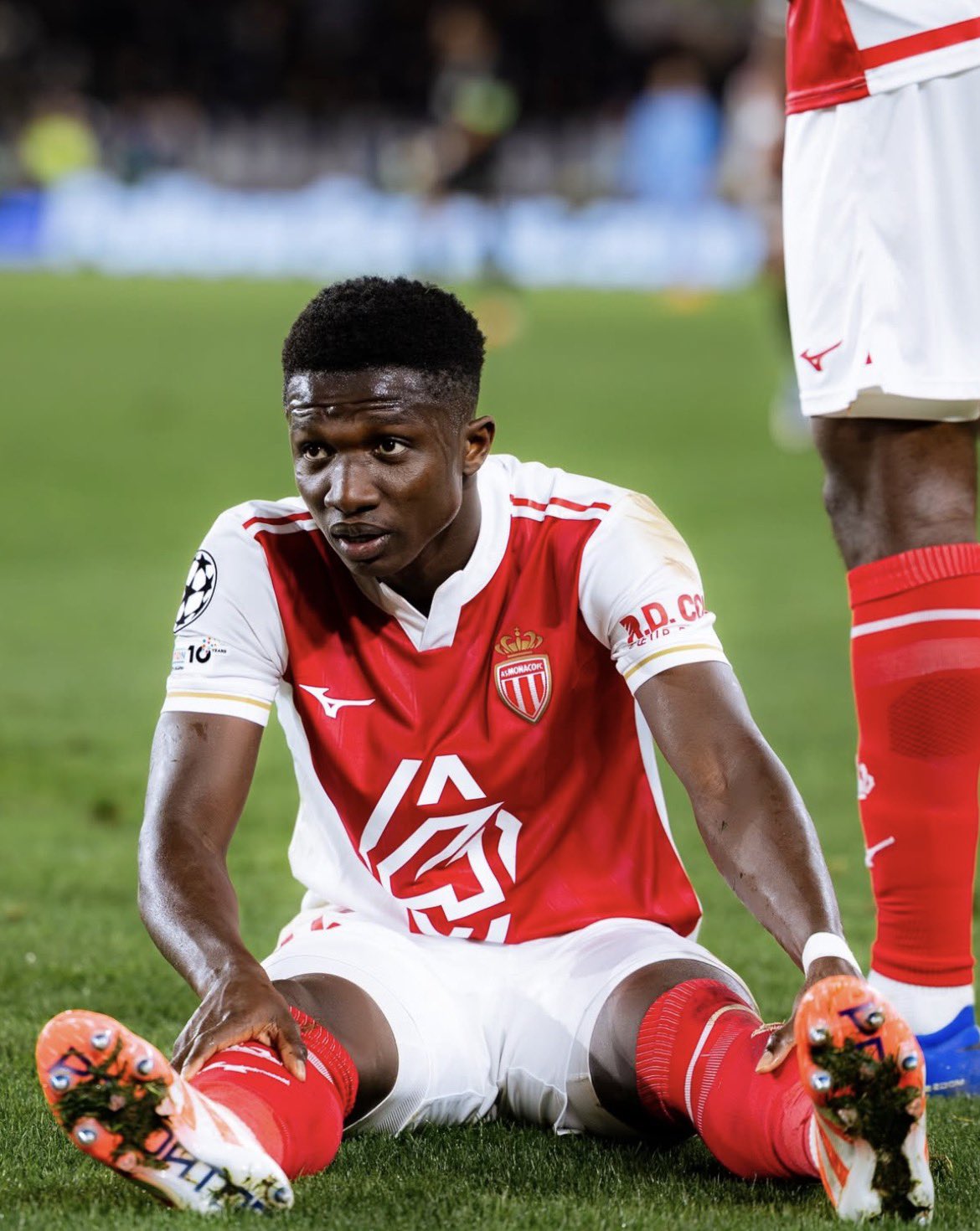 Lamine Camara touché à la cheville : Monaco dans l’incertitude avant le PSG