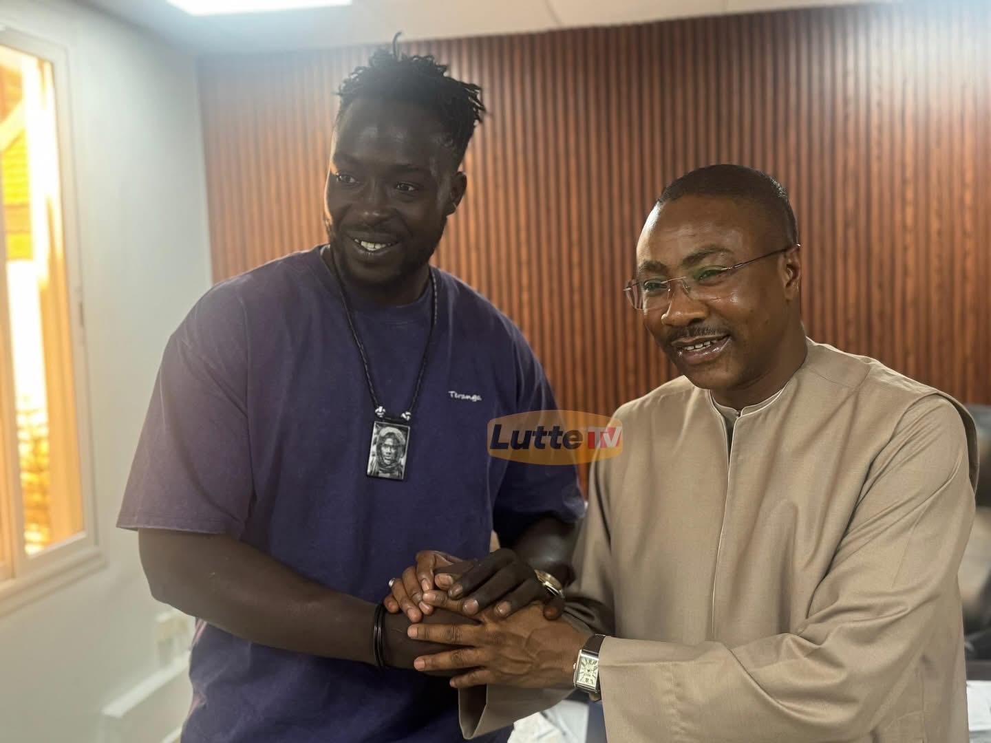 Lamb : Rencontre d’apaisement entre le gouverneur de Dakar et Siteu